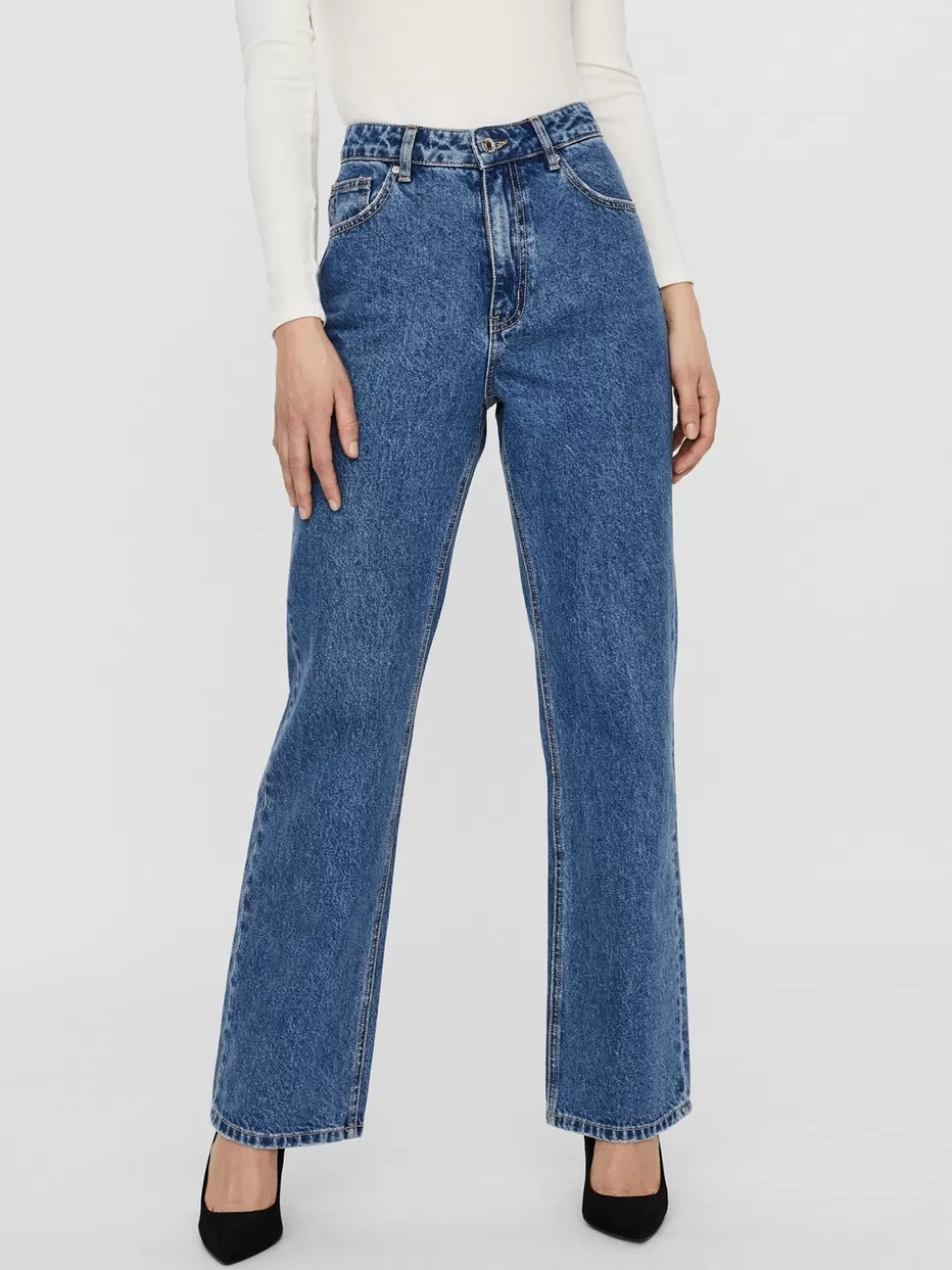 Jeans | Basics^VERO MODA VMKITHY Hög Midja Lös Passform Jeans Medium Blue Denim