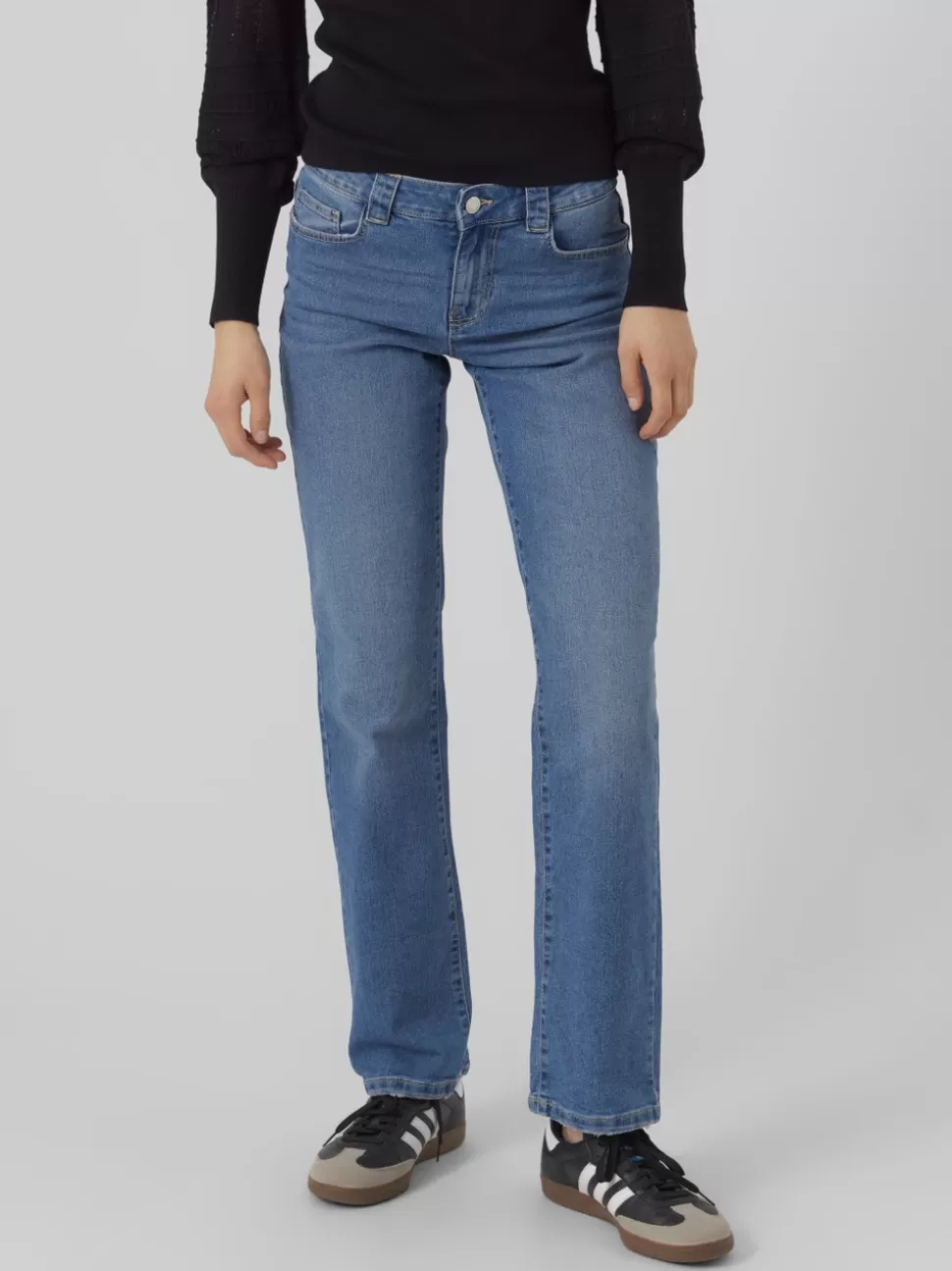 Jeans^VERO MODA VMLANEY Medelhög Midja Rak Passform Jeans Medium Blue Denim
