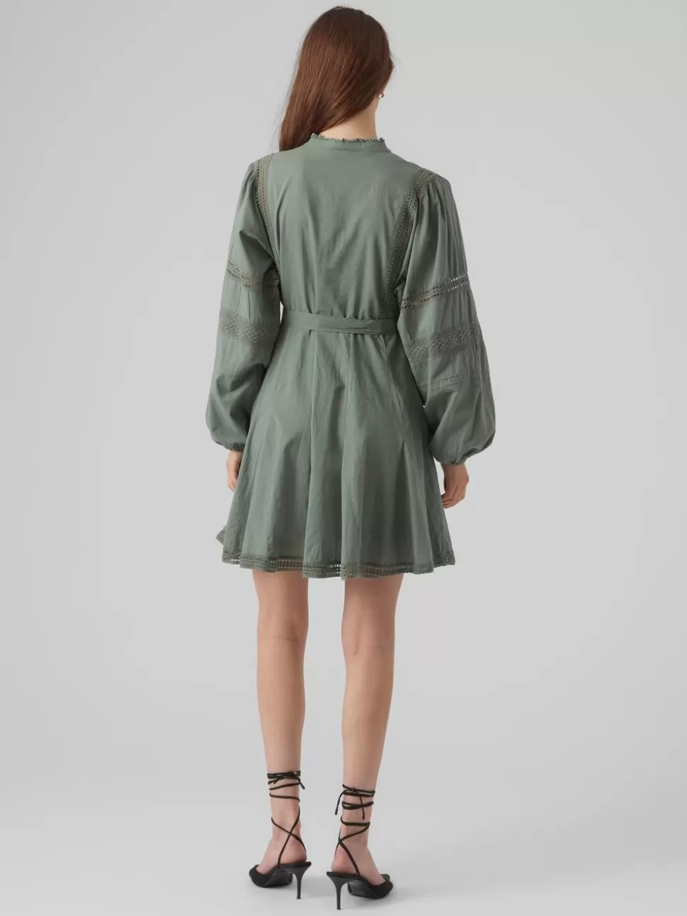 Klänningar^VERO MODA VMLAVA Kort Klänning Laurel Wreath