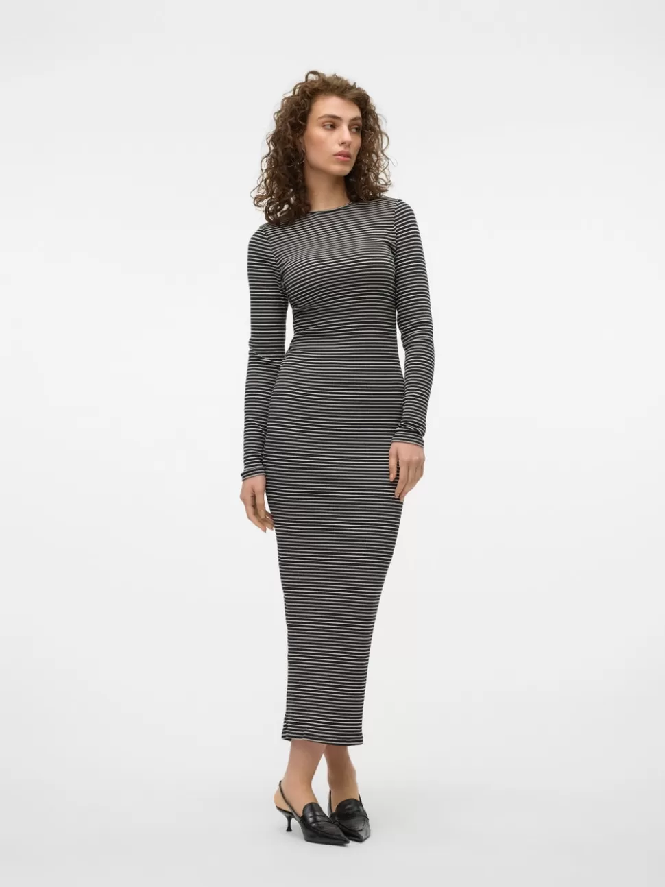 Klänningar^VERO MODA VMLENA Lång Klänning Black