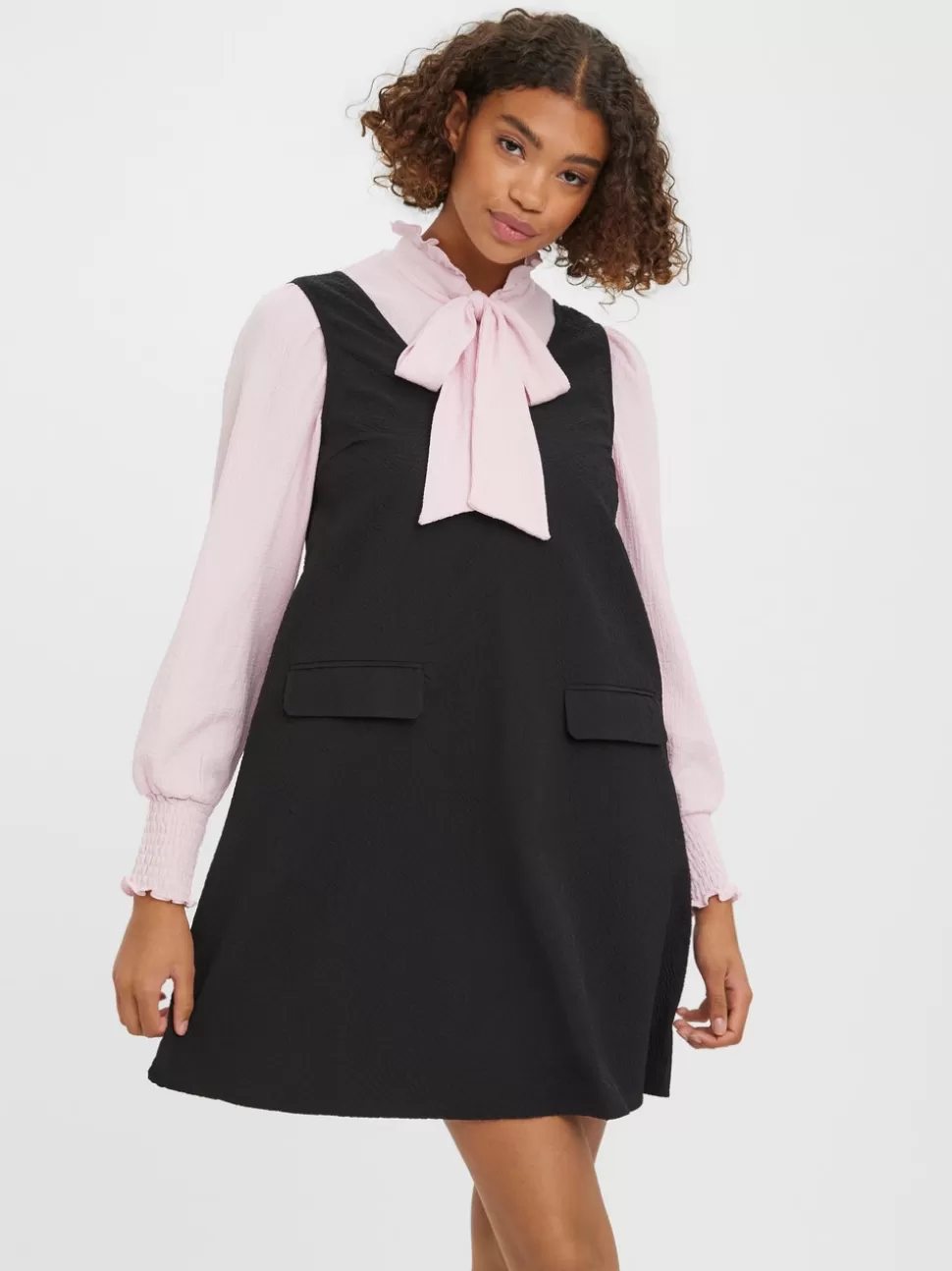 Klänningar^VERO MODA VMLEXI Kort Klänning Black