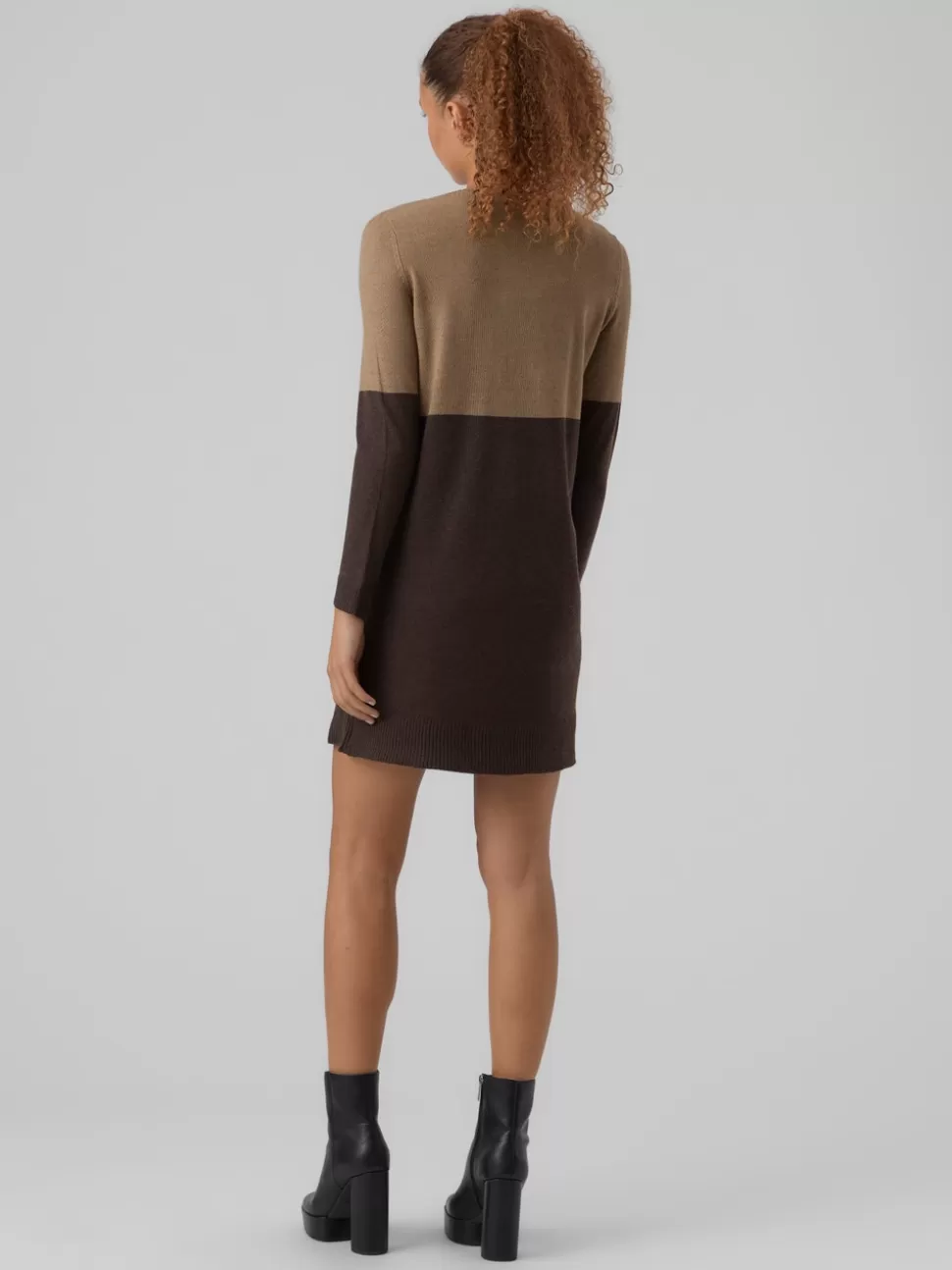 Klänningar^VERO MODA VMLILLIE Kort Klänning Coffee Bean