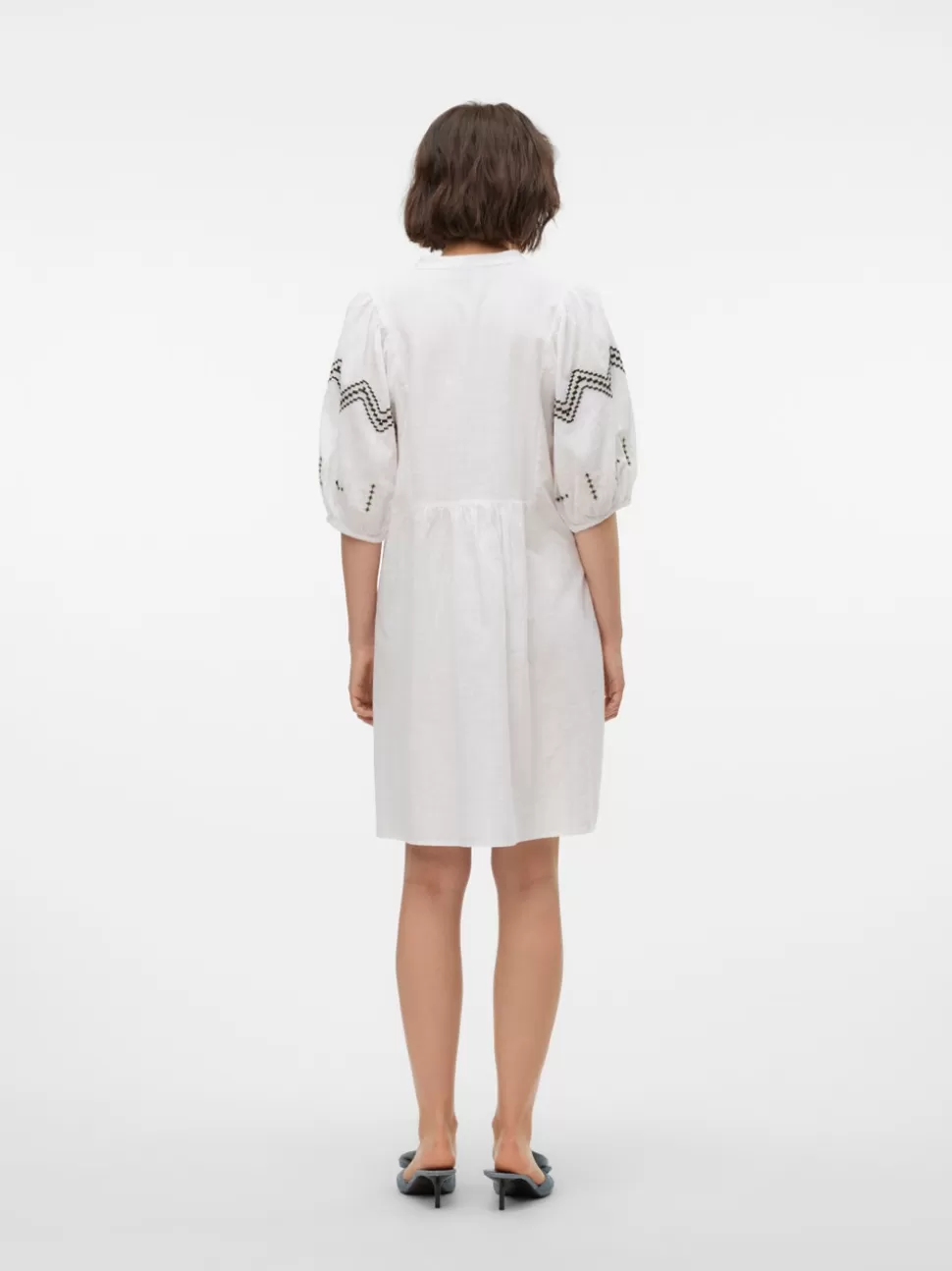 Klänningar^VERO MODA VMLIV Kort Klänning Bright White