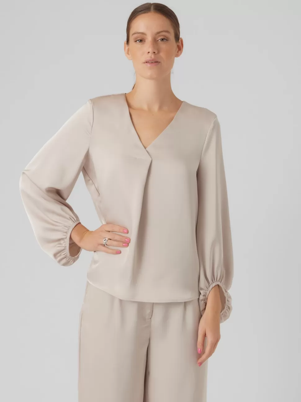 Toppar^VERO MODA VMLOVIE Topp Pumice Stone