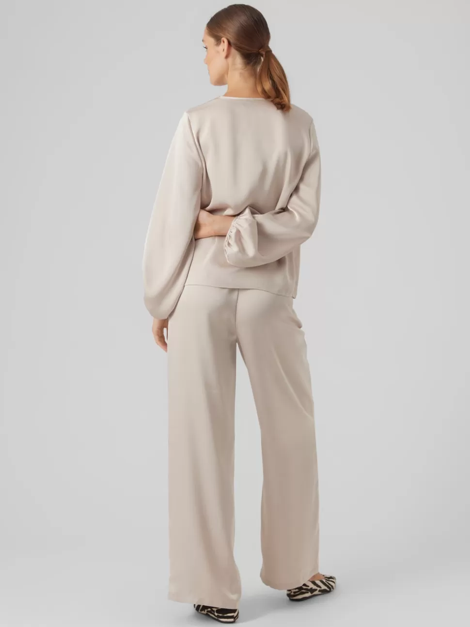 Toppar^VERO MODA VMLOVIE Topp Pumice Stone
