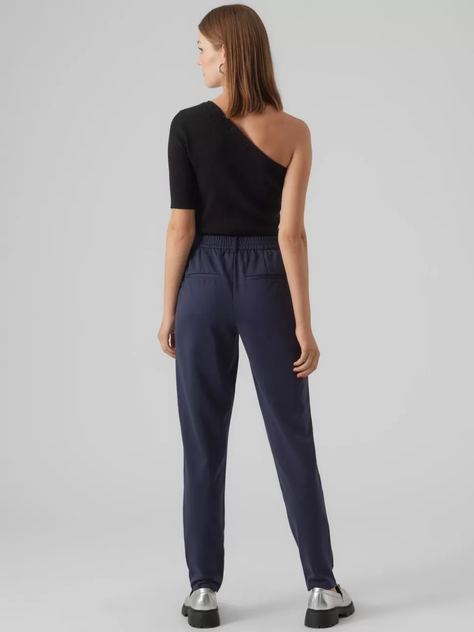 Byxor^VERO MODA VMLUCCA Medelhög Midja Byxor Navy Blazer