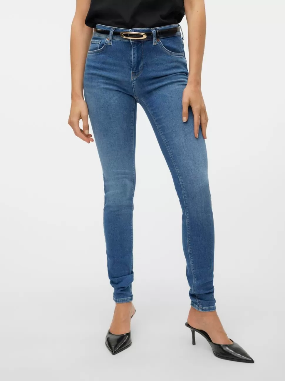 Jeans | Basics^VERO MODA VMLUX Medelhög Midja Slim Fit Jeans Medium Blue Denim