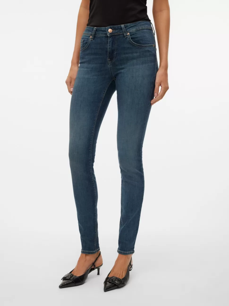Jeans | Basics^VERO MODA VMLUX Medelhög Midja Slim Fit Jeans Dark Blue Denim