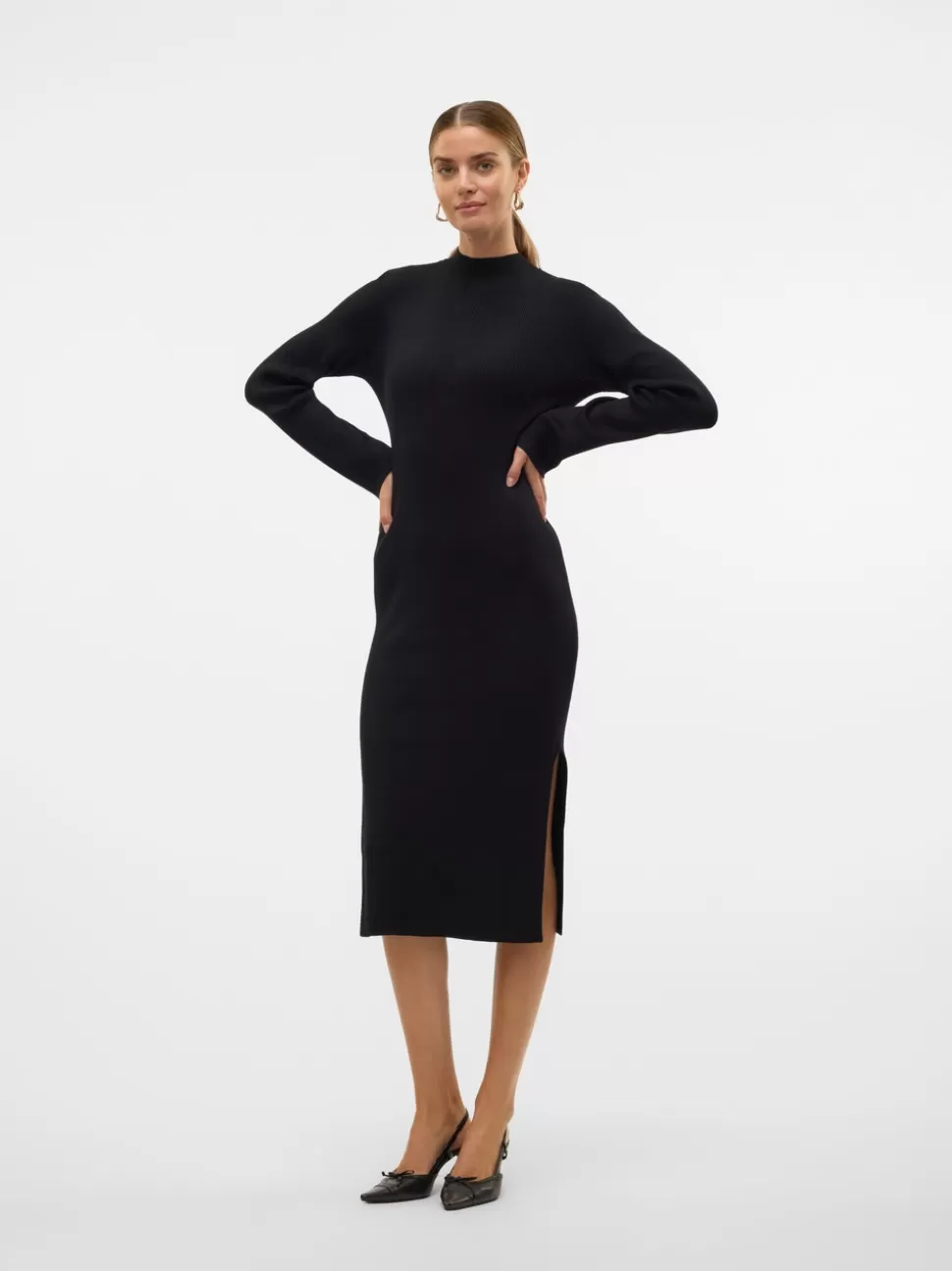 Klänningar^VERO MODA VMLYNZI Midiklänning Black