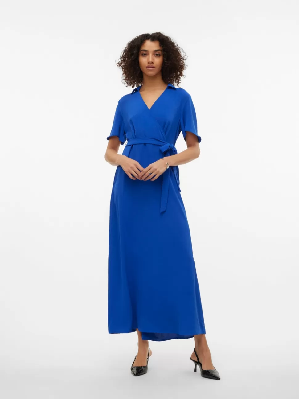 Klänningar^VERO MODA VMMANNI Lång Klänning Surf the Web