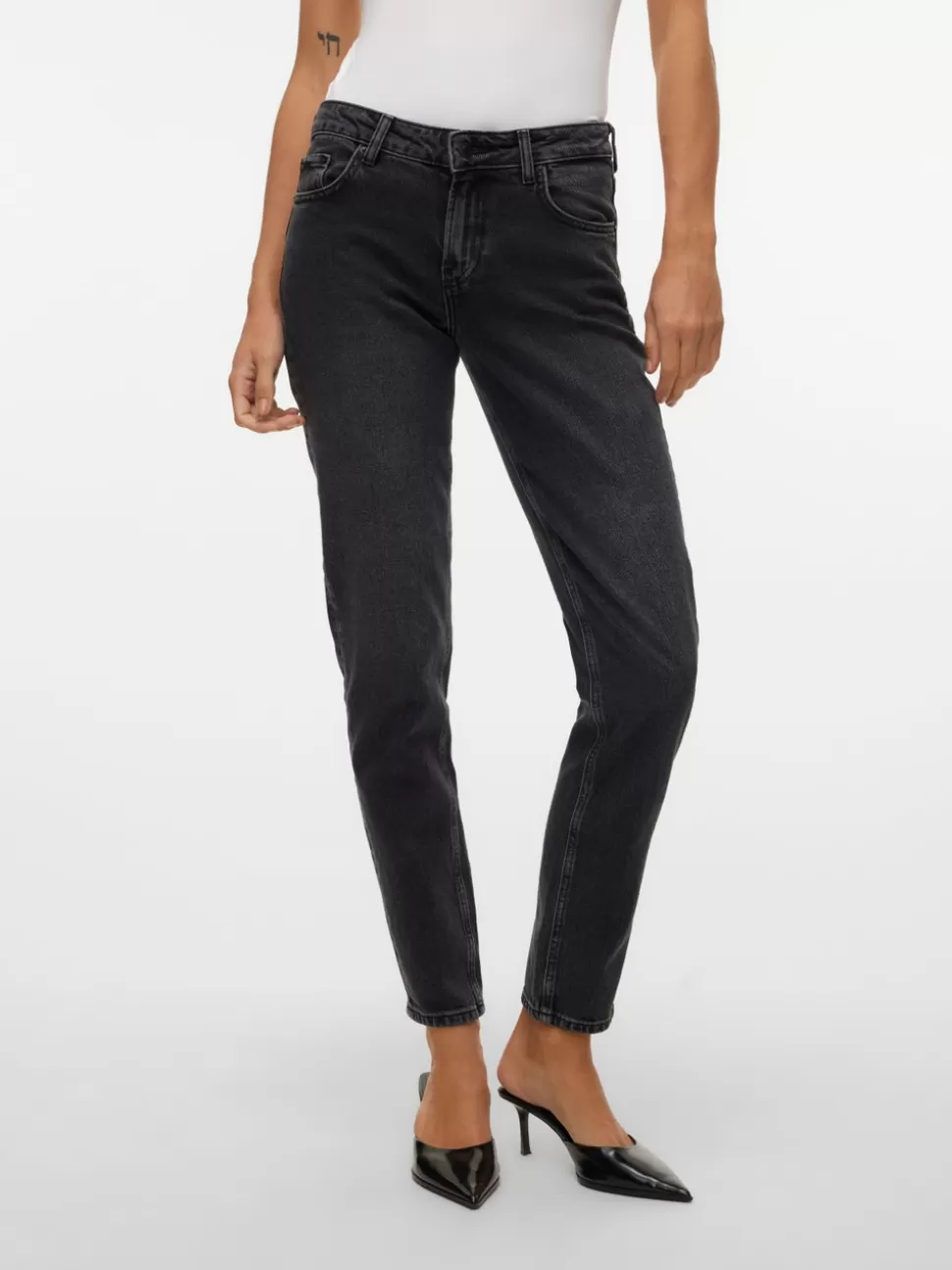 Jeans^VERO MODA VMMARRY Låg Midja Mom Fit Jeans Black Denim
