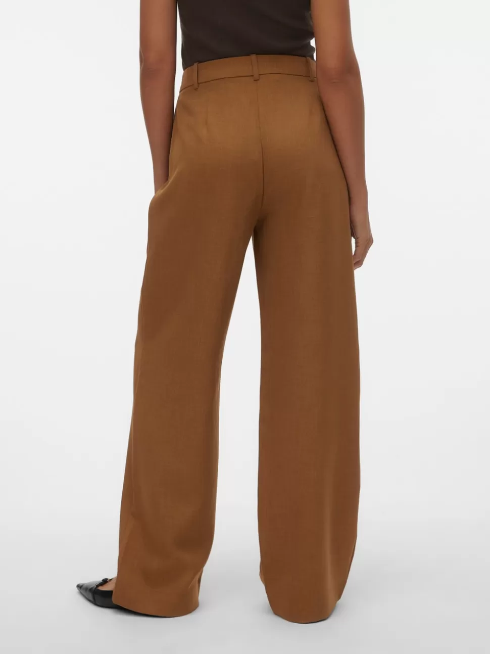 Byxor^VERO MODA VMMATHILDE Medelhög Midja Byxor Tobacco Brown