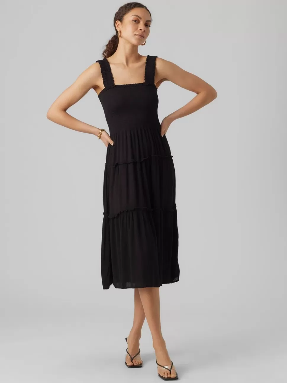 Klänningar | Basics^VERO MODA VMMENNY Lång Klänning Black