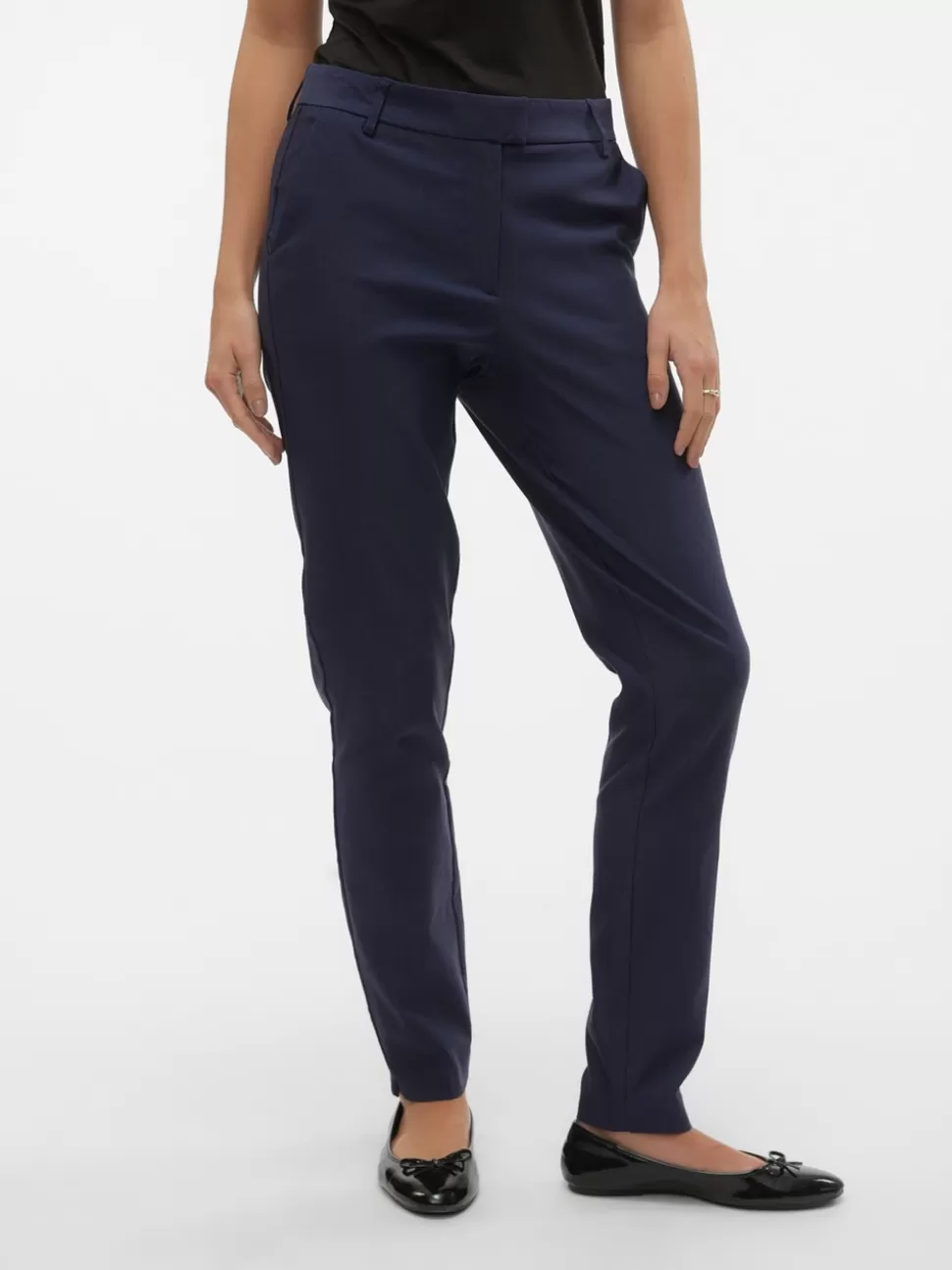 Byxor | Basics^VERO MODA VMMILLE Medelhög Midja Byxor Navy Blazer