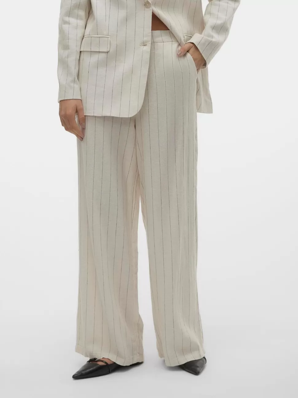 Byxor^VERO MODA VMMINDY Medelhög Midja Byxor Oatmeal