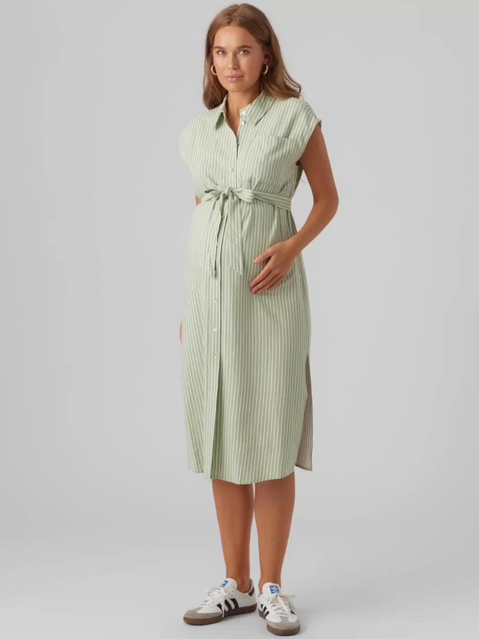 Klänningar^VERO MODA VMMMYMILO Gravidklänning Reseda
