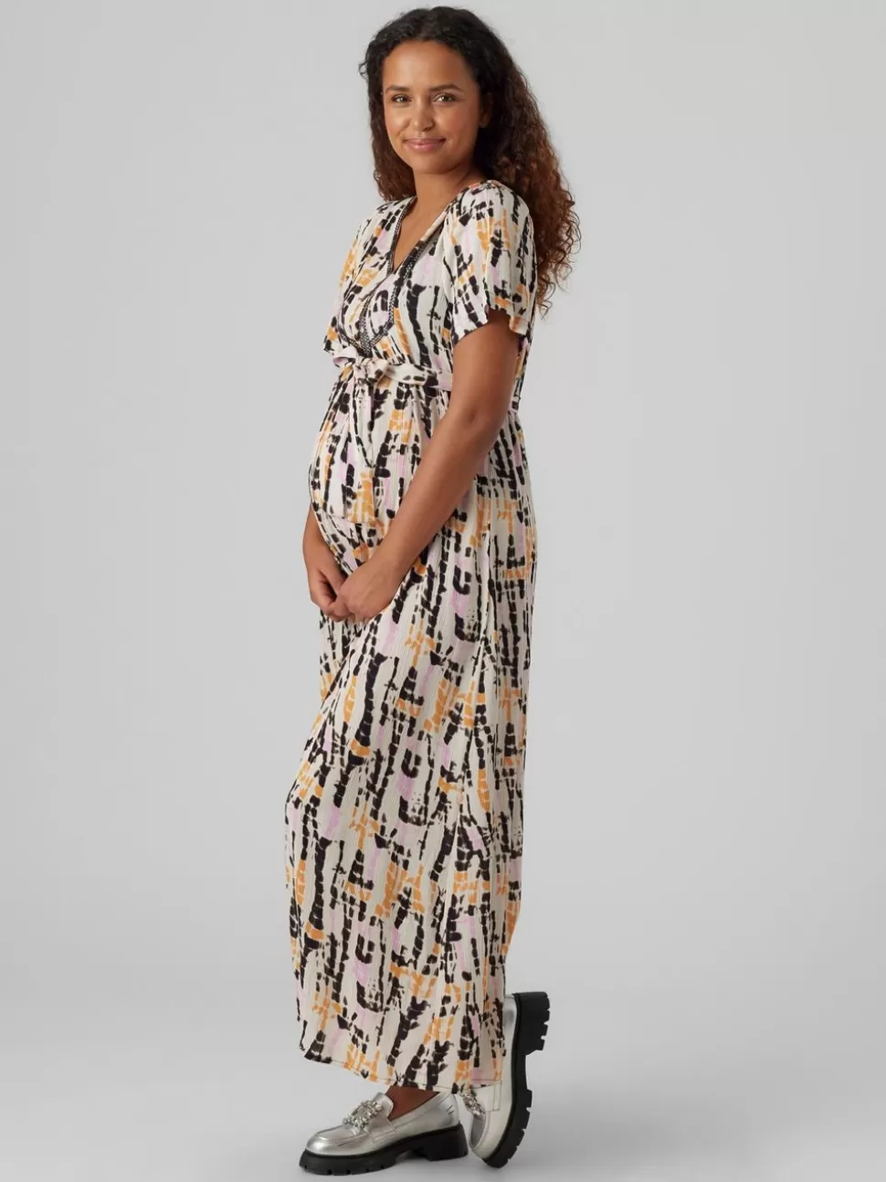 Klänningar^VERO MODA VMMSUIE Gravidklänning Birch