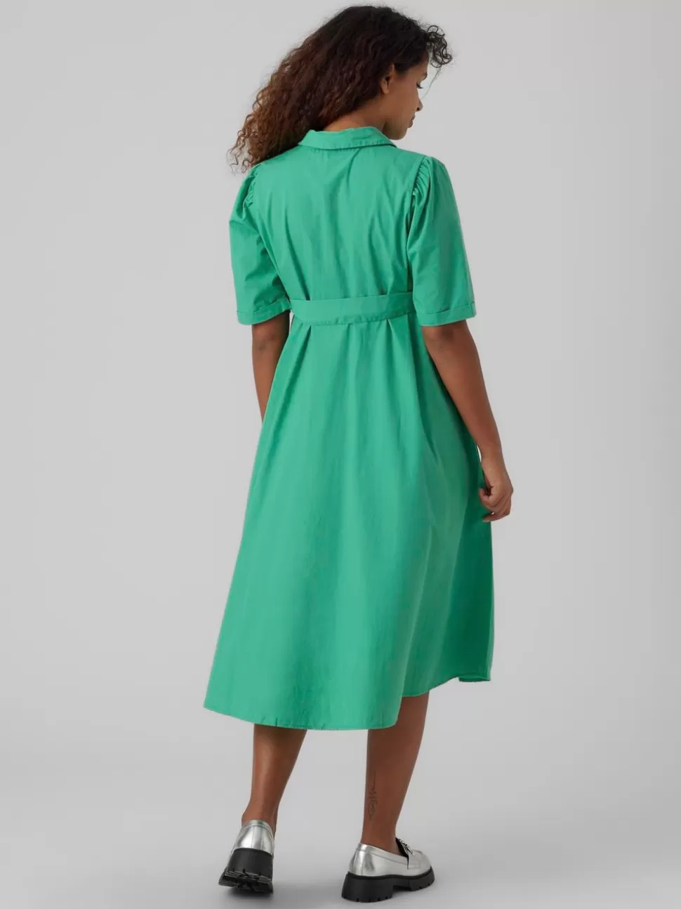 Klänningar^VERO MODA VMMTATHY Gravidklänning Holly Green