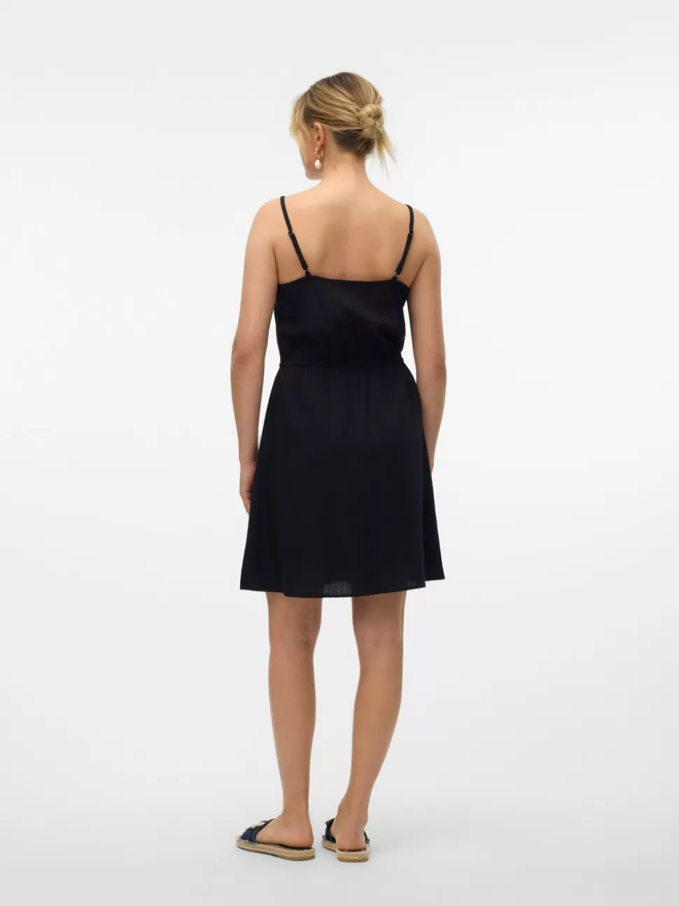Klänningar^VERO MODA VMMYMILO Kort Klänning Black