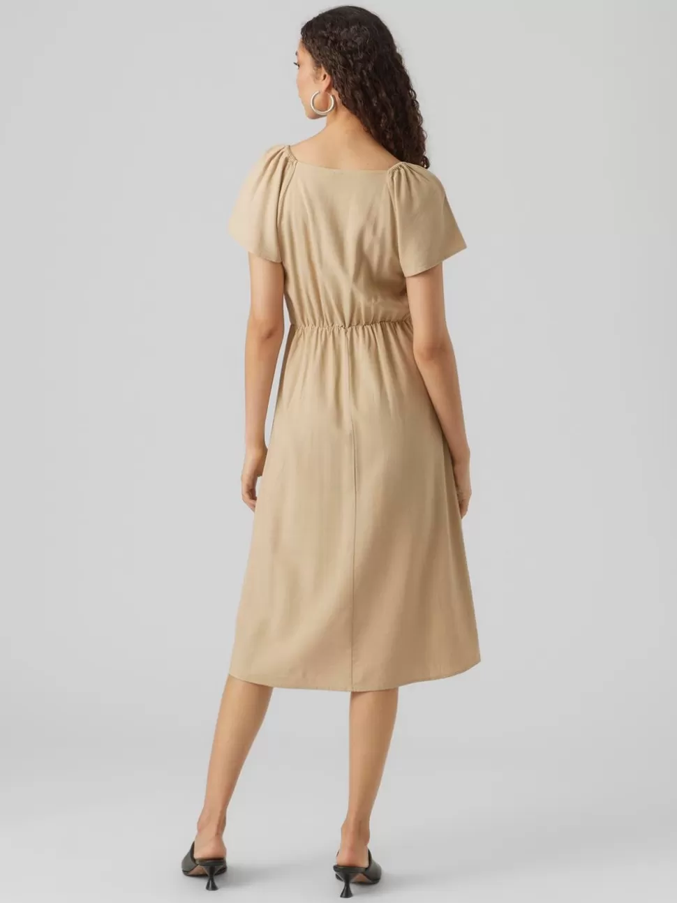 Klänningar^VERO MODA VMMYMILO Lång Klänning Irish Cream