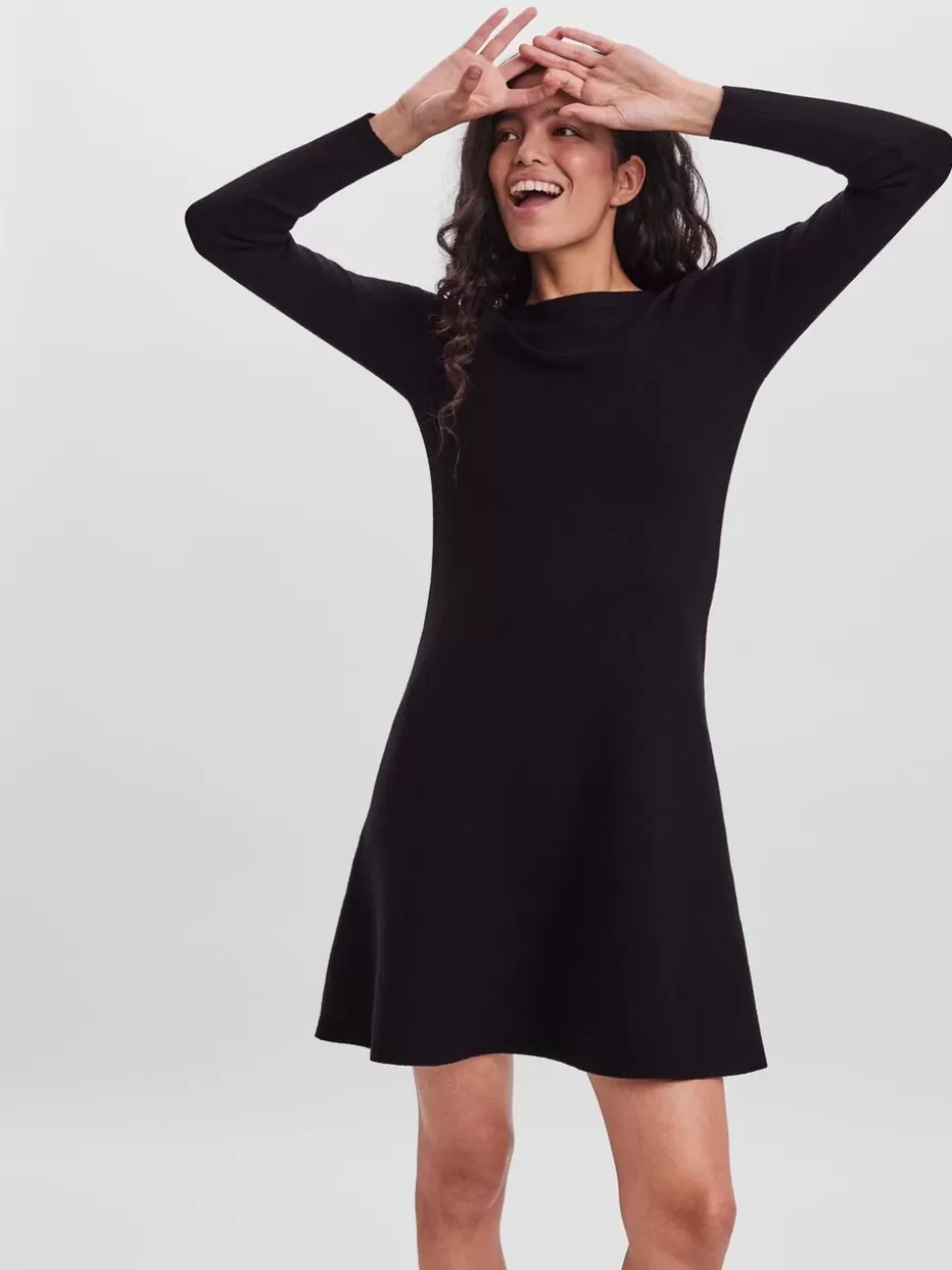 Klänningar | Festkläder^VERO MODA VMNANCY Kort Klänning Black