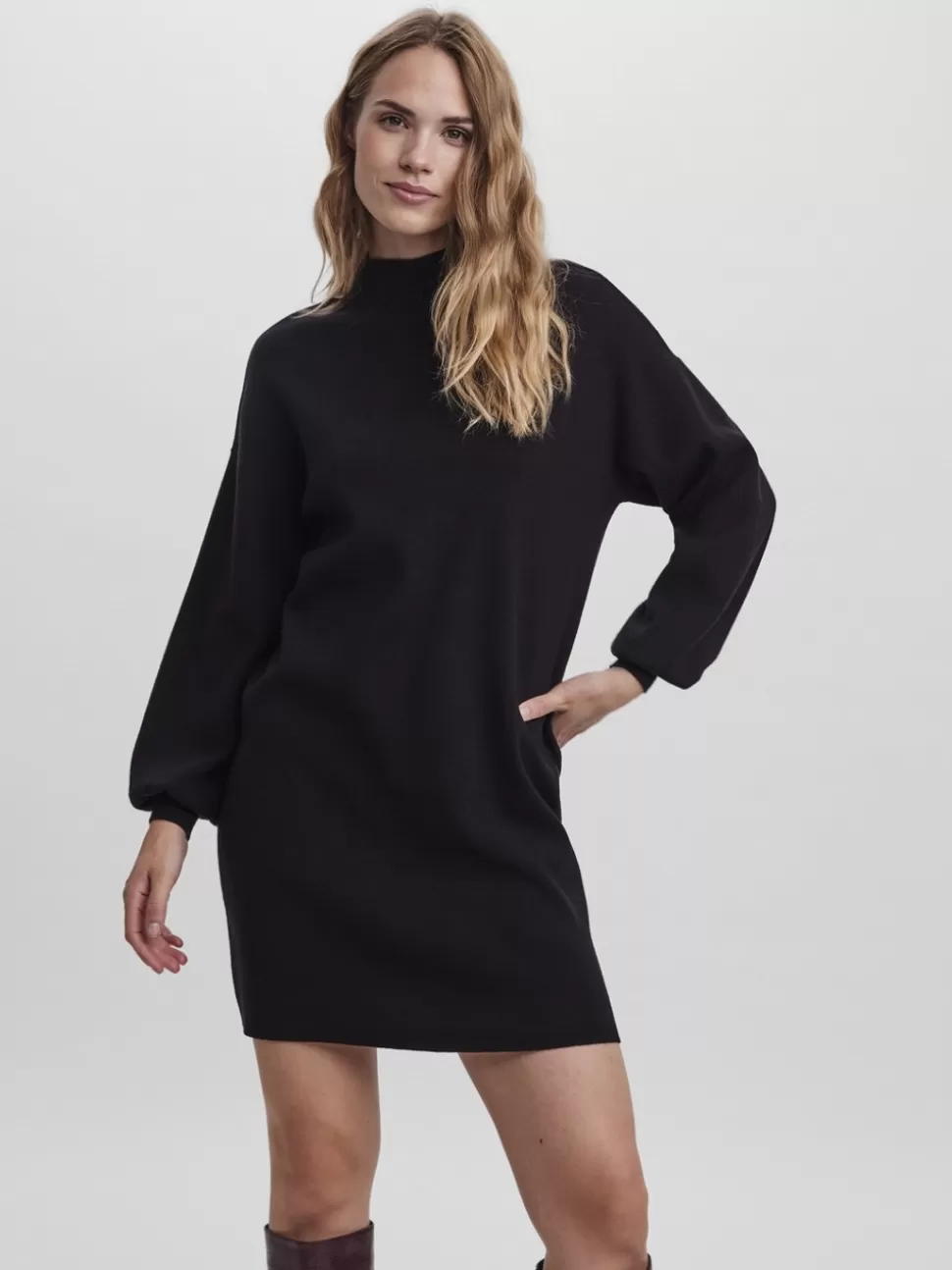 Basics^VERO MODA VMNANCY Kort Klänning Black