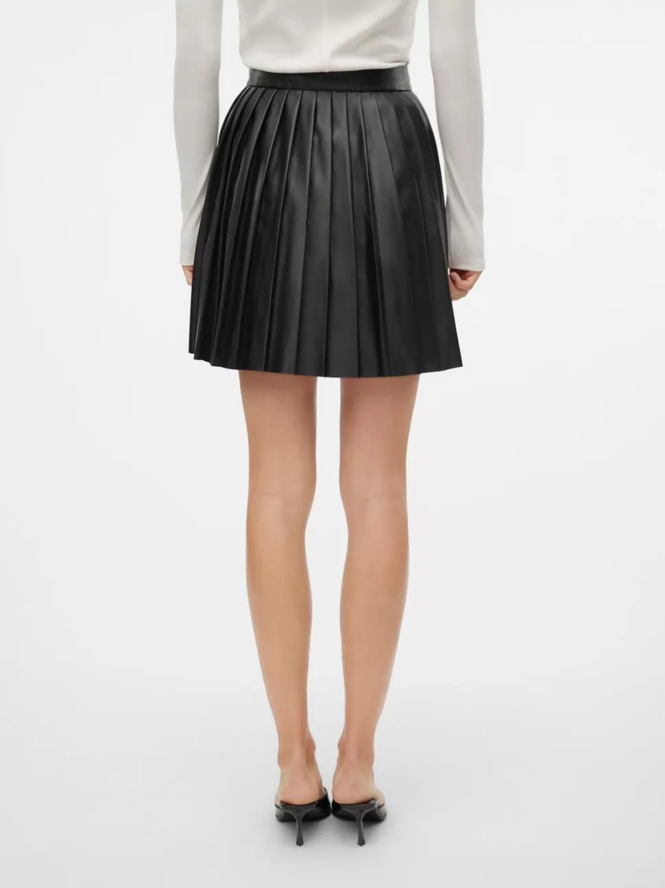 Kjolar^VERO MODA VMNAOMIELLY Hög Midja Kort Kjol Black