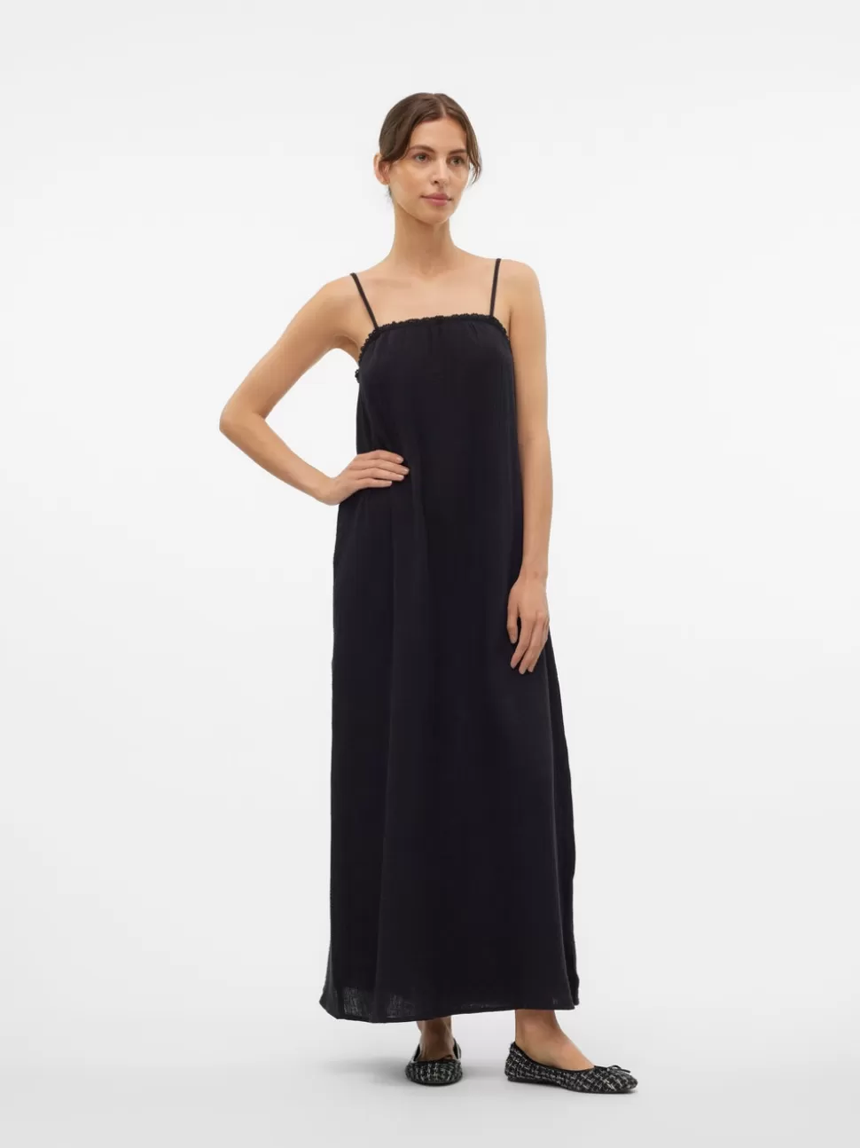Klänningar^VERO MODA VMNATALI Lång Klänning Black