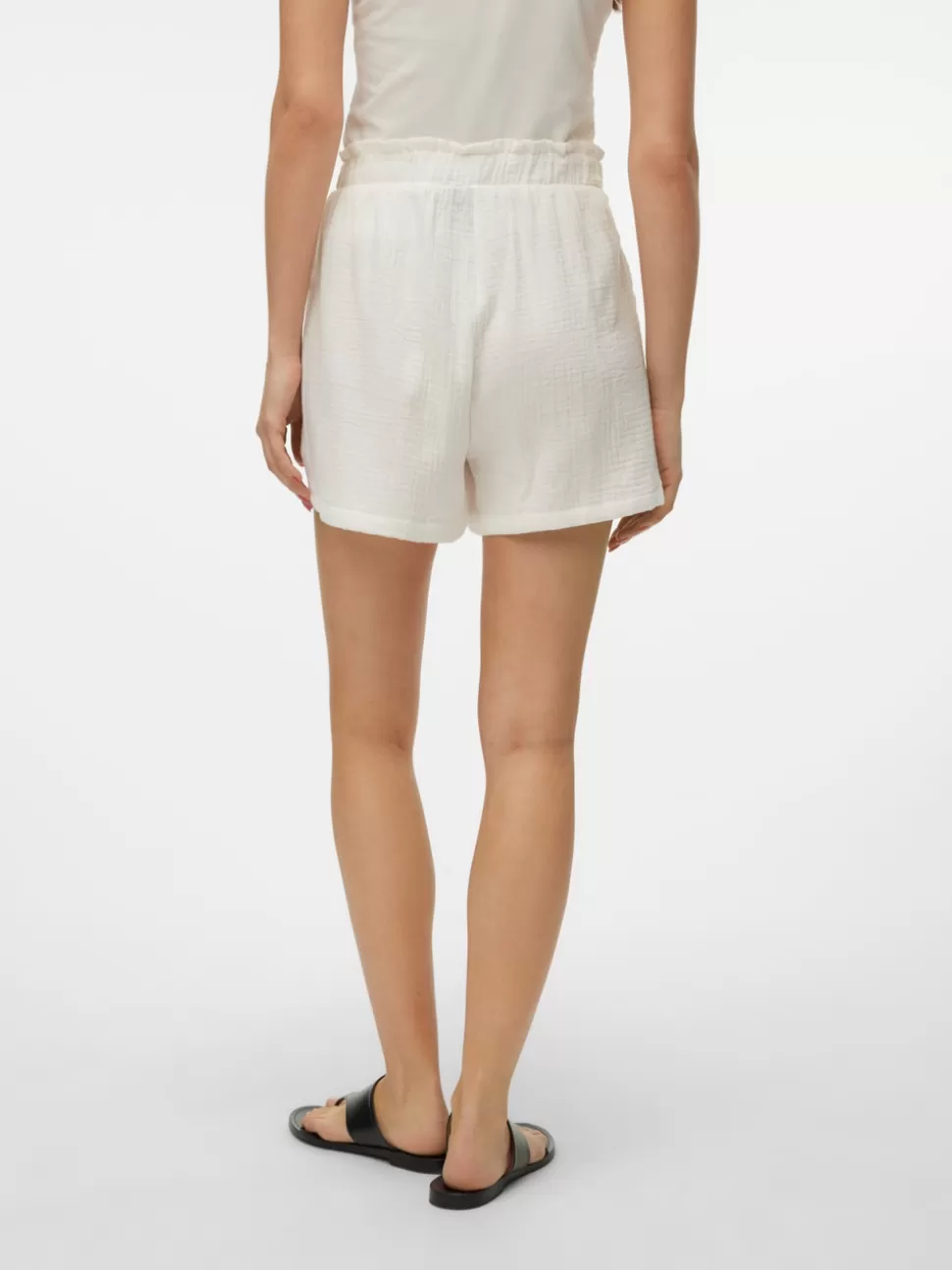 Shorts | Basics^VERO MODA VMNATALI Shorts Snow White