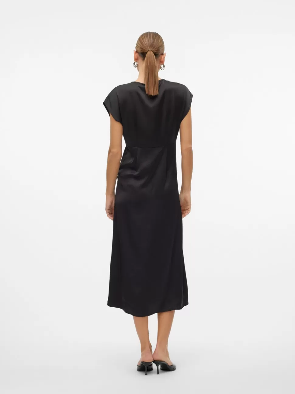 Klänningar^VERO MODA VMOLIVE Lång Klänning Black