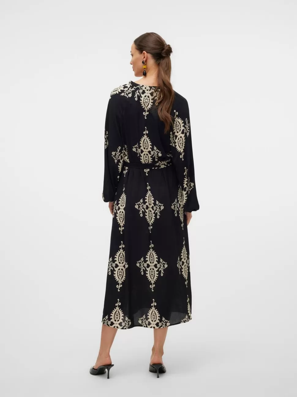 Klänningar^VERO MODA VMQUE Lång Klänning Black