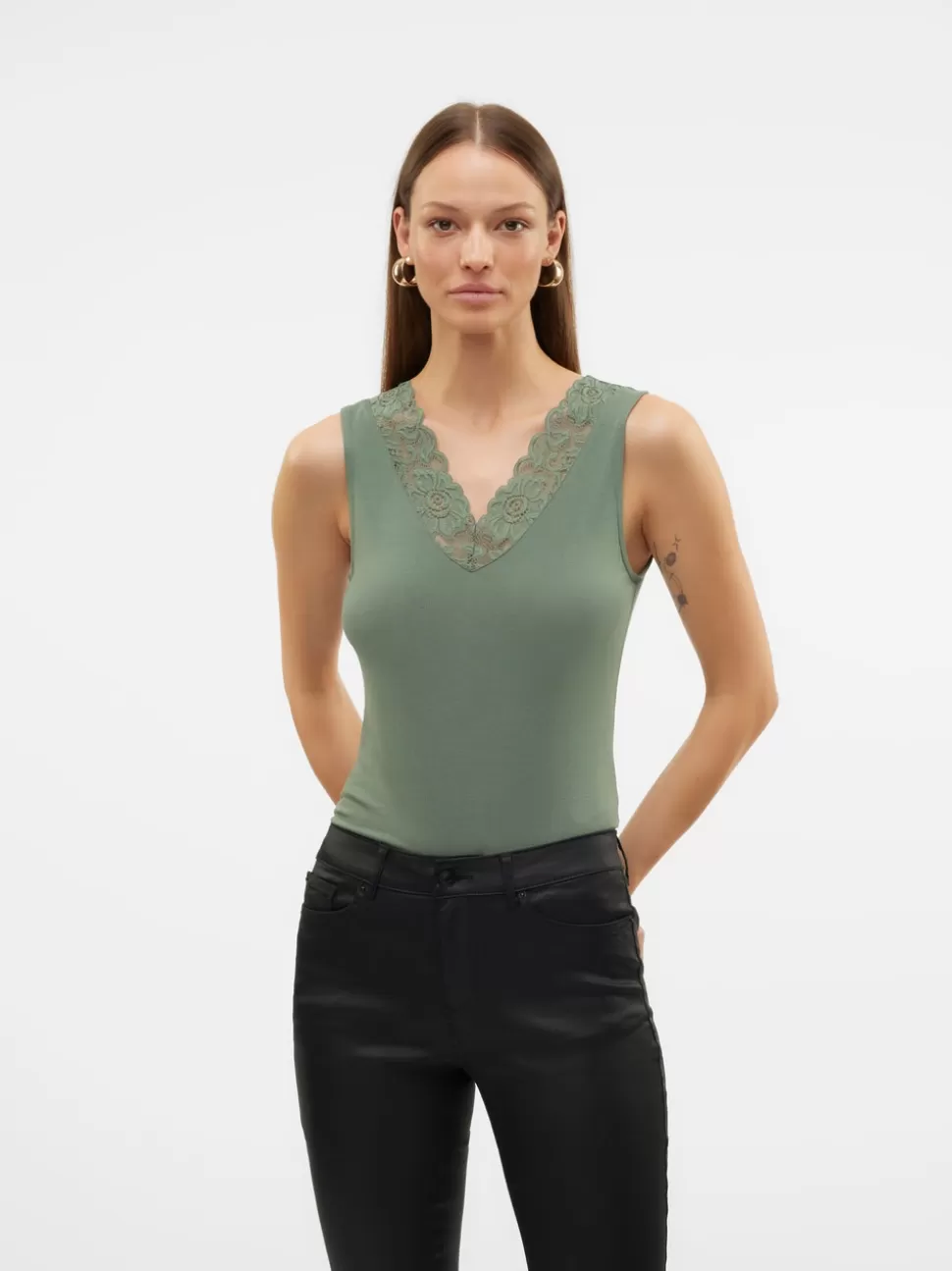 Toppar^VERO MODA VMROSA Topp Laurel Wreath
