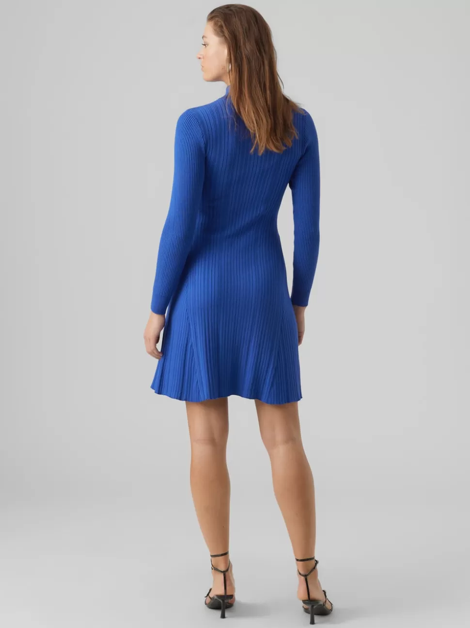 Klänningar^VERO MODA VMSALLY Midiklänning Beaucoup Blue