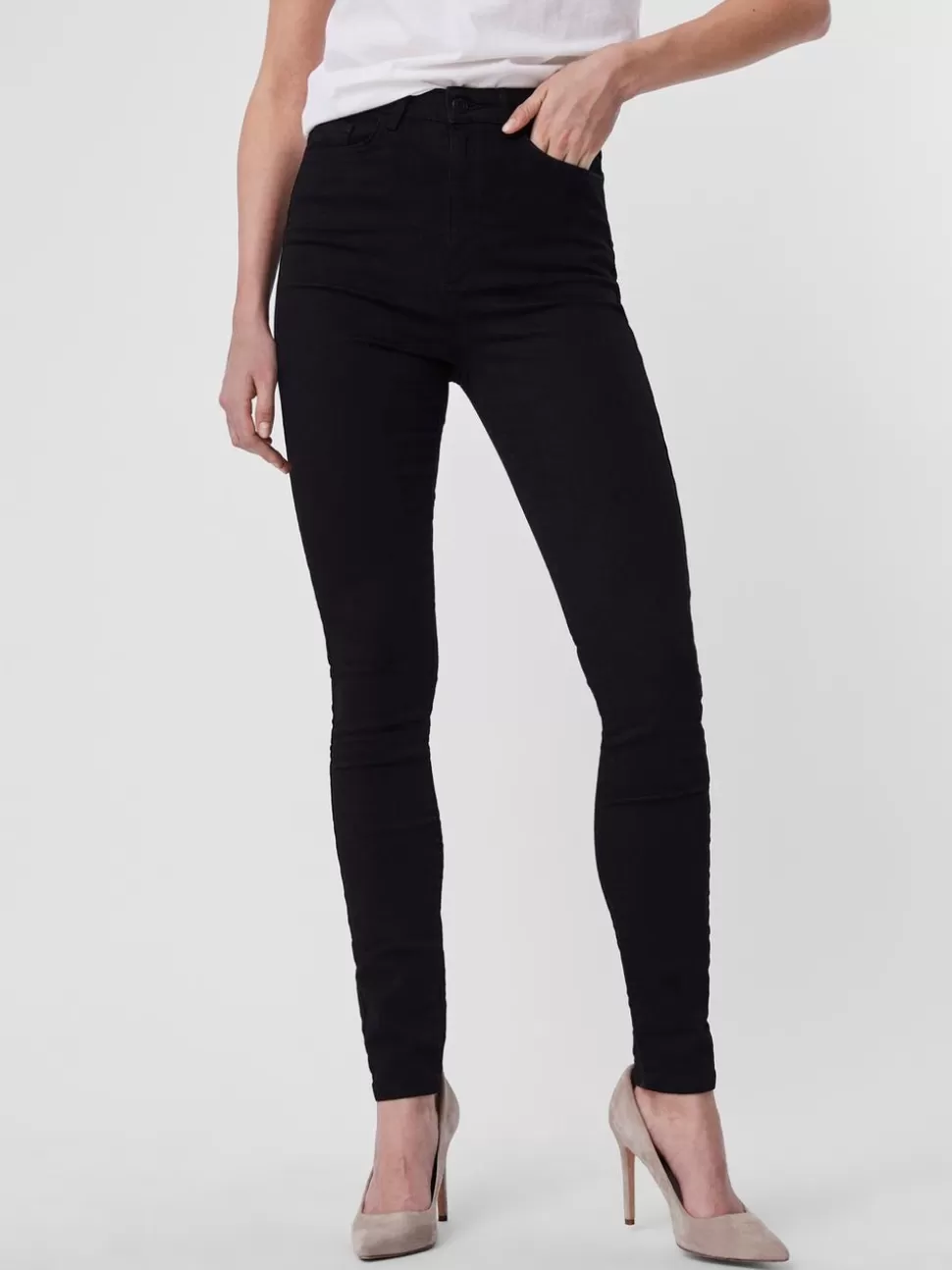 Jeans | Basics^VERO MODA VMSANDRA Superhög Midja Skinny Fit Jeans Black