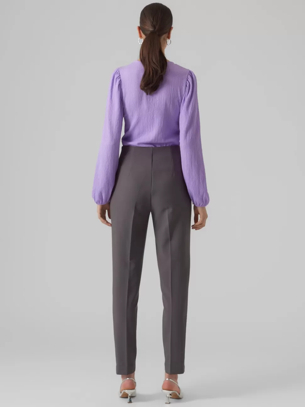 Byxor^VERO MODA VMSANDY Hög Midja Byxor Grey Pinstripe