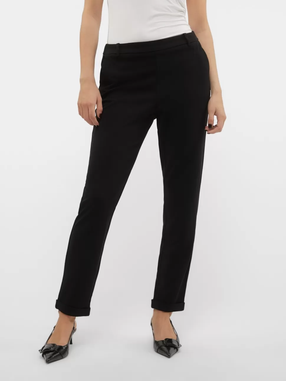 Byxor^VERO MODA VMSARA Medelhög Midja Byxor Black