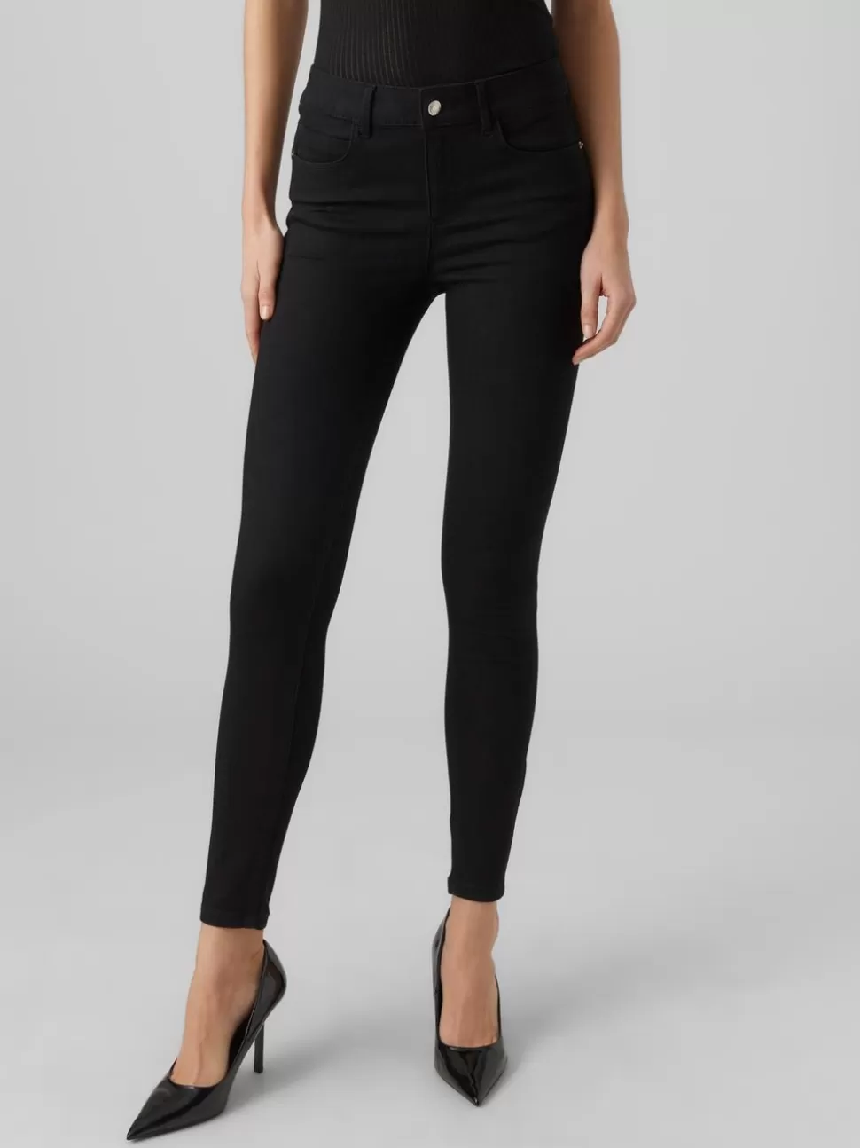 Jeans | Basics^VERO MODA VMSELA Medelhög Midja Slim Fit Jeans Black Denim