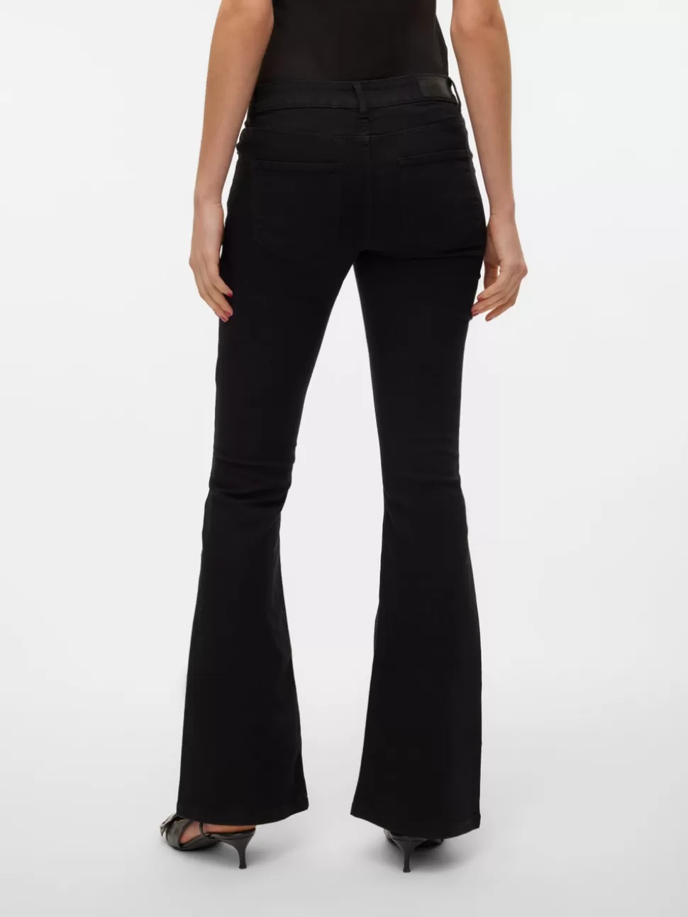 Jeans | Hemmakläder^VERO MODA VMSIGI Låg Midja Utsvängd Passform Jeans Black Denim