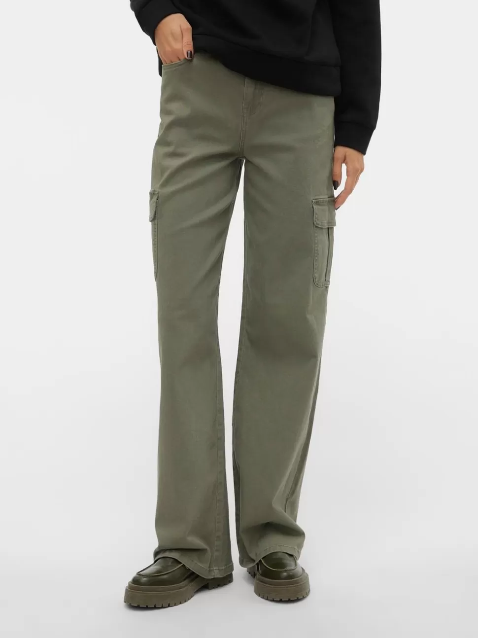 Jeans^VERO MODA VMTESSA Hög Midja Vid Passform Jeans Ivy Green