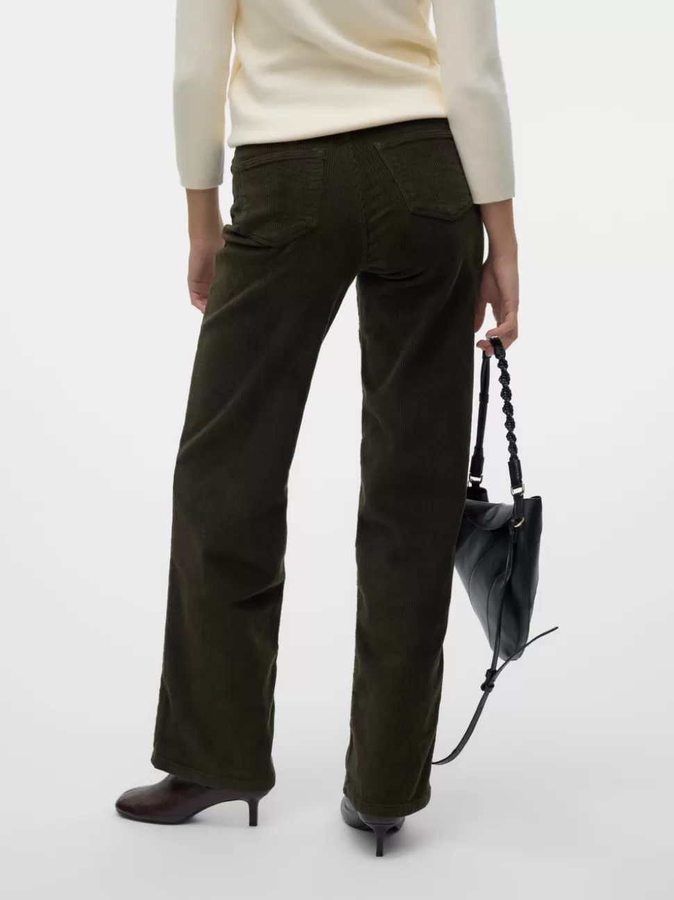 Jeans^VERO MODA VMTESSA Hög Midja Vid Passform Jeans Forest Night