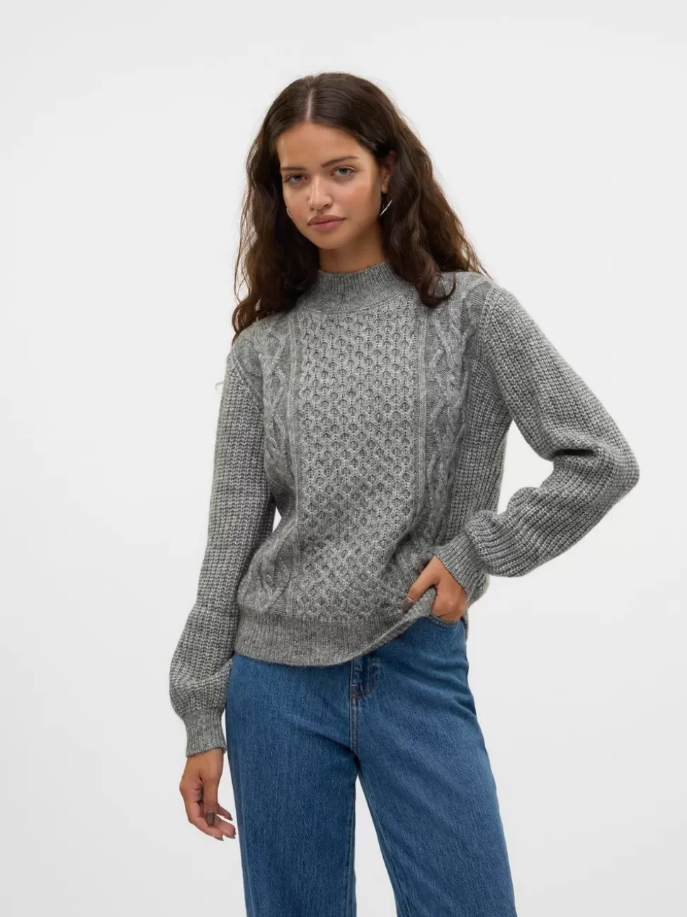 Stickat^VERO MODA VMUNIVERSE Pullover Medium Grey Melange
