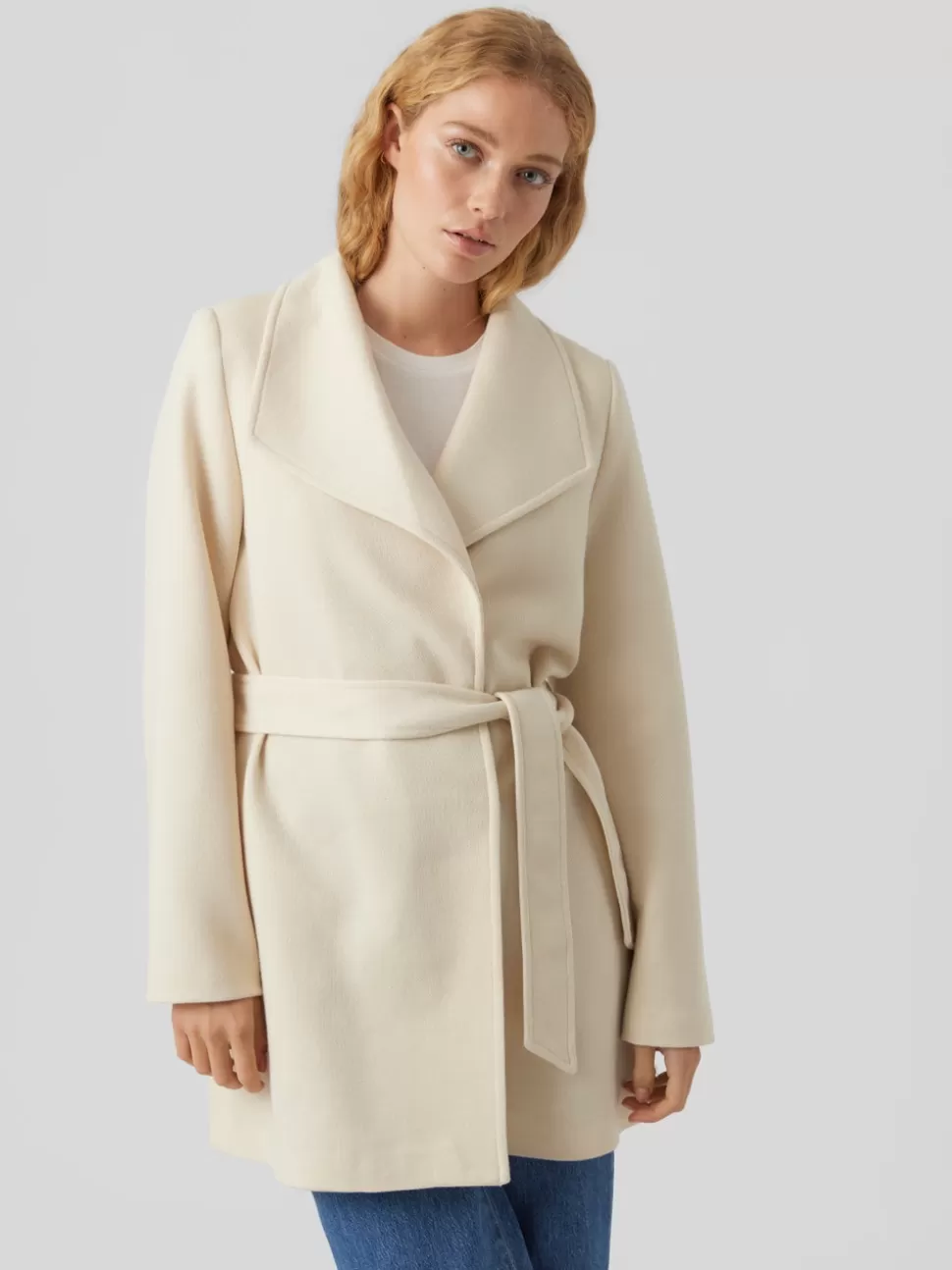 Jackor^VERO MODA VMVERODONAVIVIAN Rock Birch