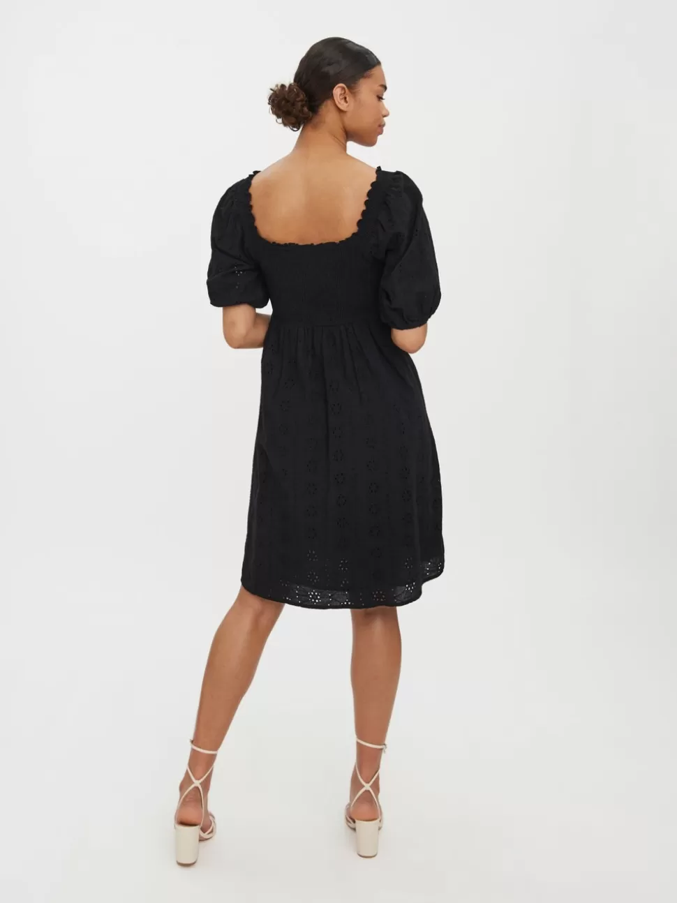 Klänningar^VERO MODA VMVIOLA Kort Klänning Black
