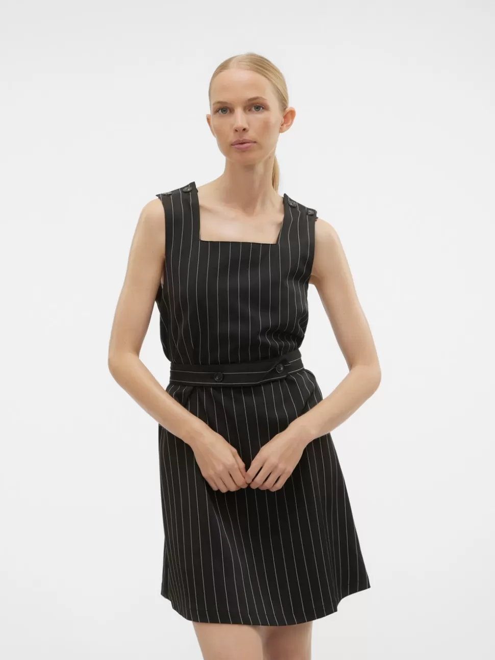 Klänningar^VERO MODA VMWEDNESDAY Kort Klänning Black
