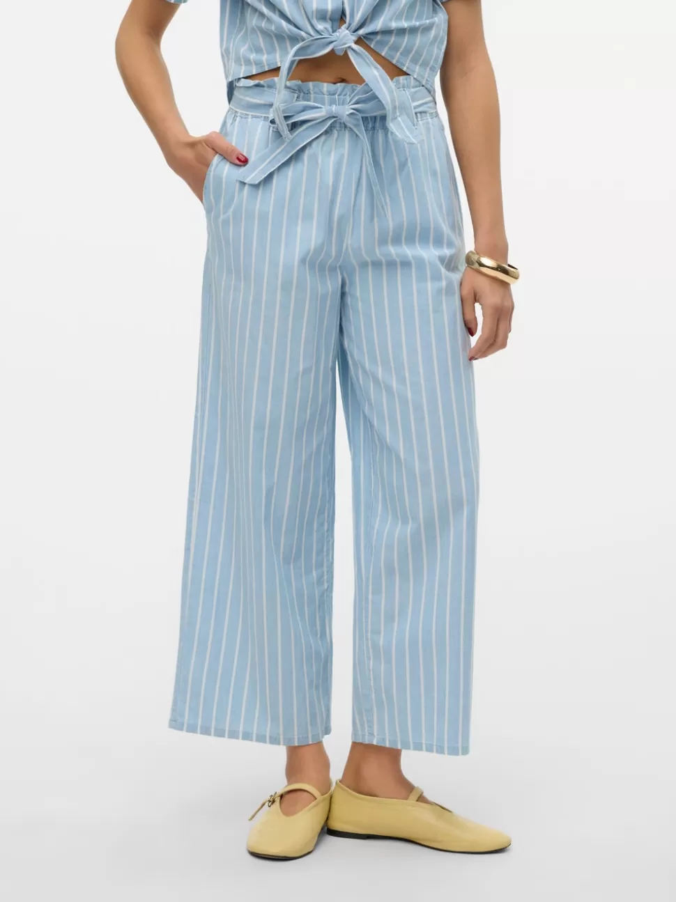 Byxor^VERO MODA VMXENIA Hög Midja Byxor Light Blue Denim