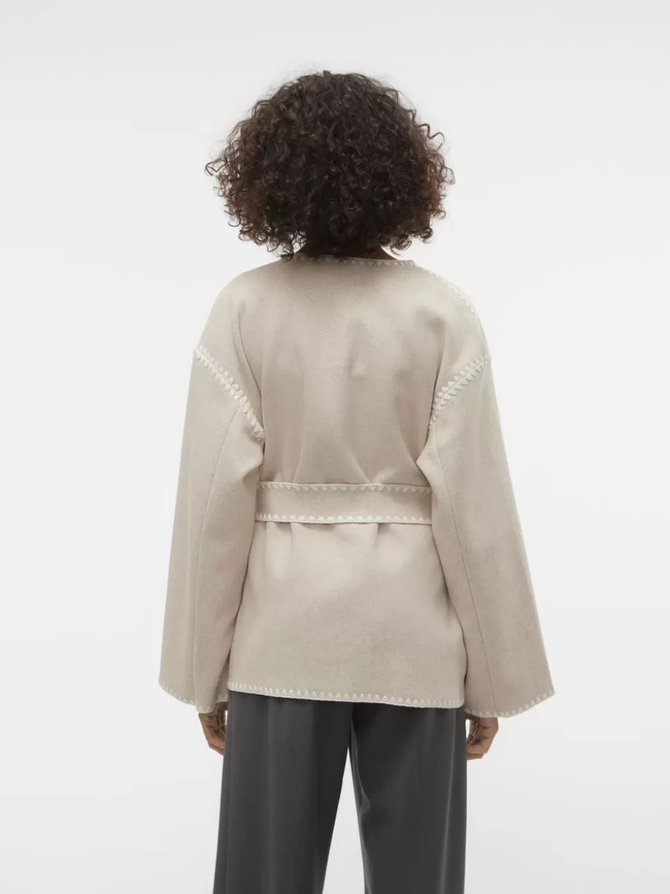 Jackor^VERO MODA VMZAYLA Jacka Summer Sand