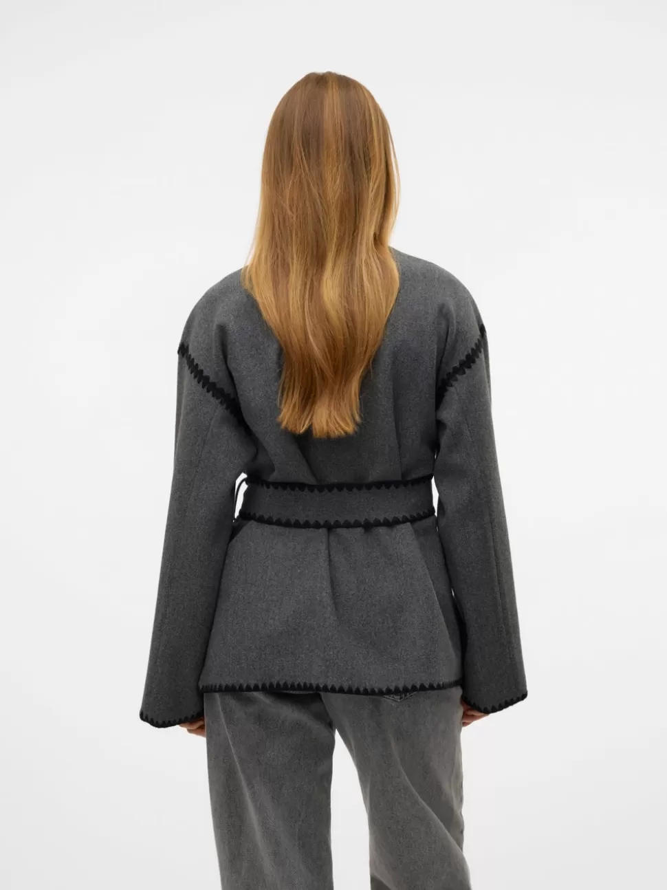 Jackor^VERO MODA VMZAYLA Jacka Dark Grey Melange