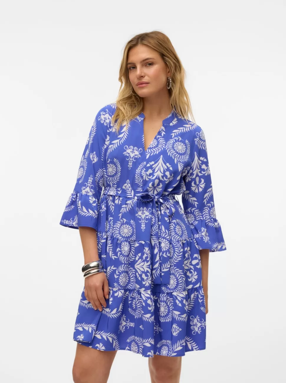 Klänningar^VERO MODA VMZERA Kort Klänning Dazzling Blue