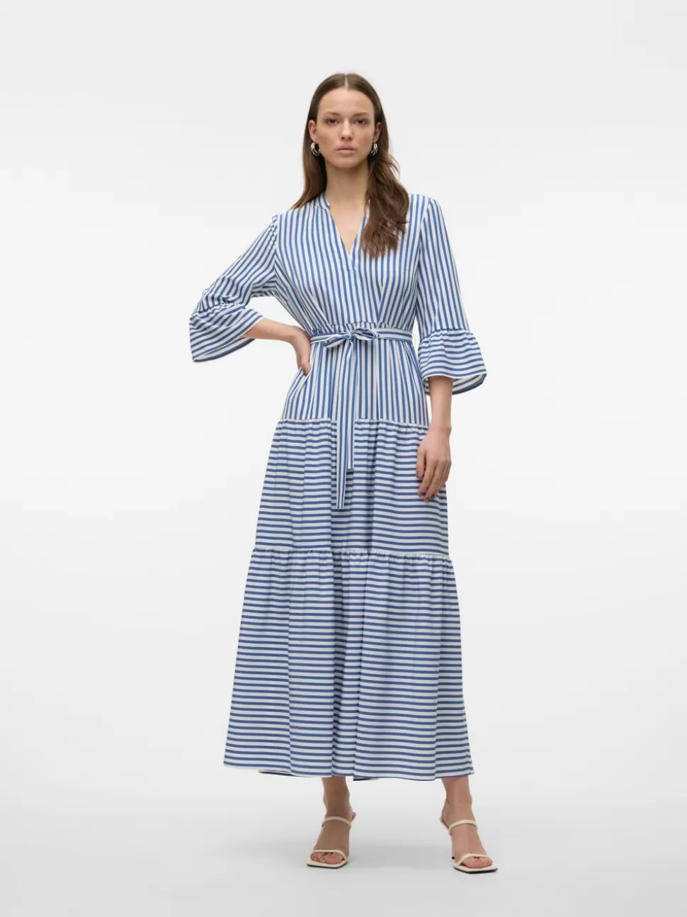 Klänningar^VERO MODA VMZERA Lång Klänning Snow White