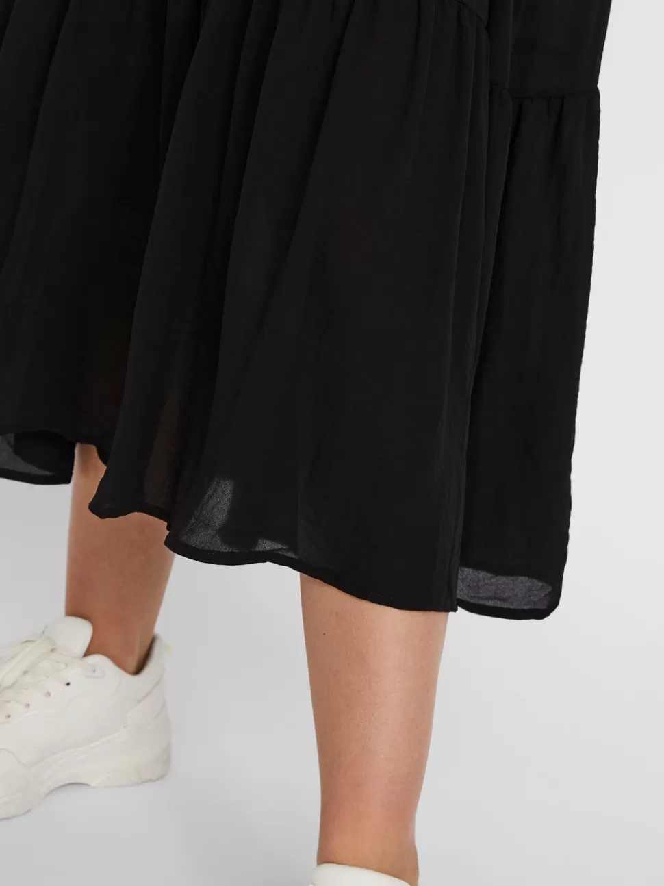 Klänningar^VERO MODA VMZIGGA Lång Klänning Black